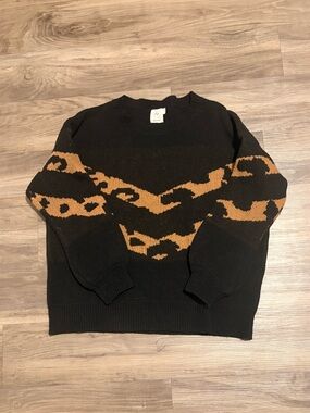 Grace & Emma Abstract Cheetah Print Sweater